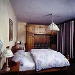 מלון Astoria 3*