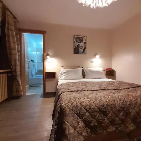 Astoria 3* 쿠르마예