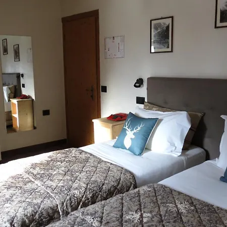 Astoria 쿠르마예