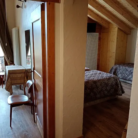 ホテル アストリア