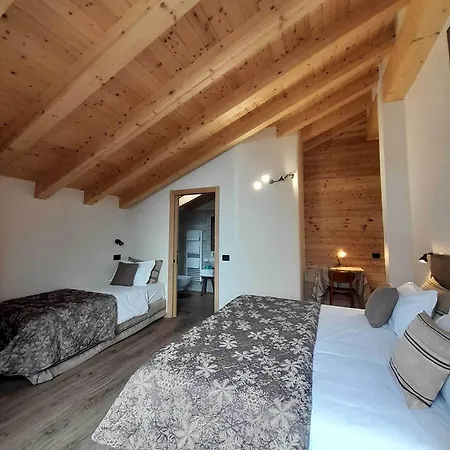 Astoria 호텔 쿠르마예