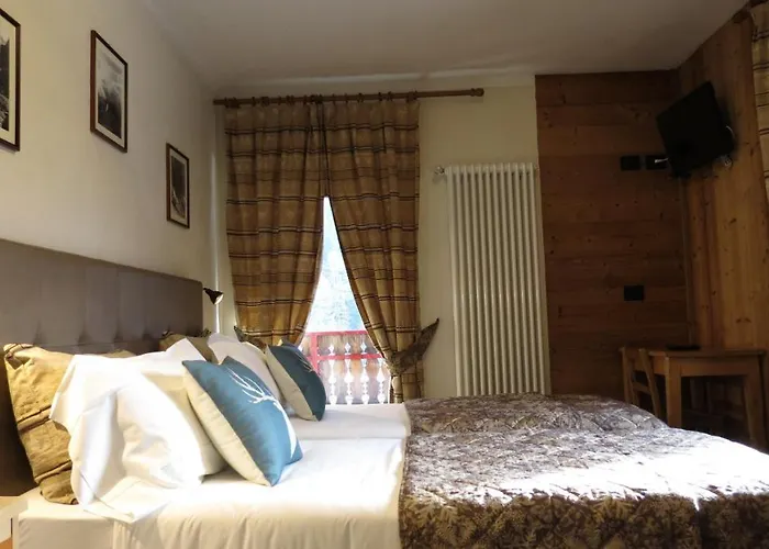 Astoria Hotell Courmayeur