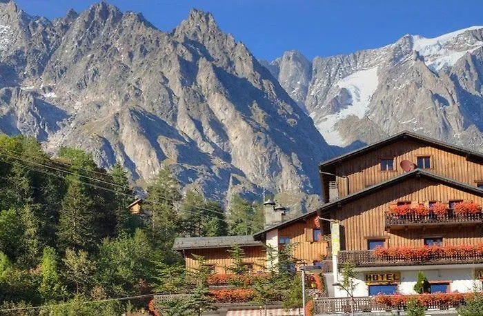 Hotell Astoria Courmayeur